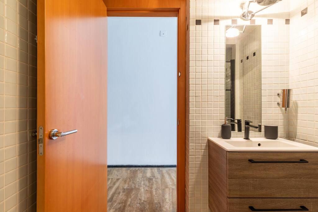 Cozy Loft Patio+Pool +Wifi Διαμέρισμα Βαλένθια Εξωτερικό φωτογραφία