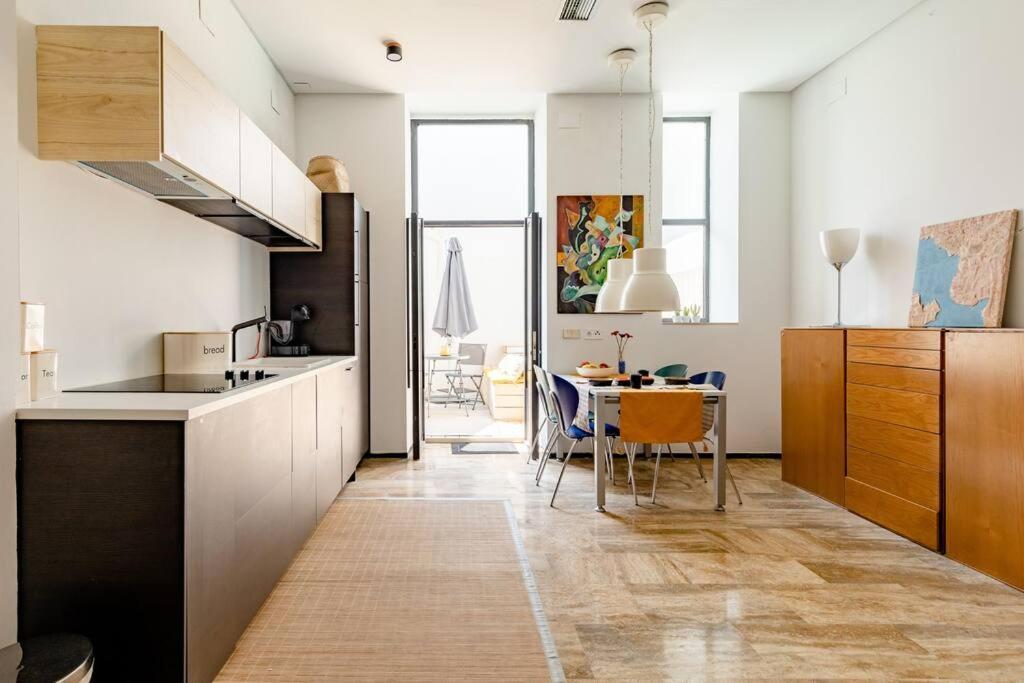 Cozy Loft Patio+Pool +Wifi Διαμέρισμα Βαλένθια Εξωτερικό φωτογραφία